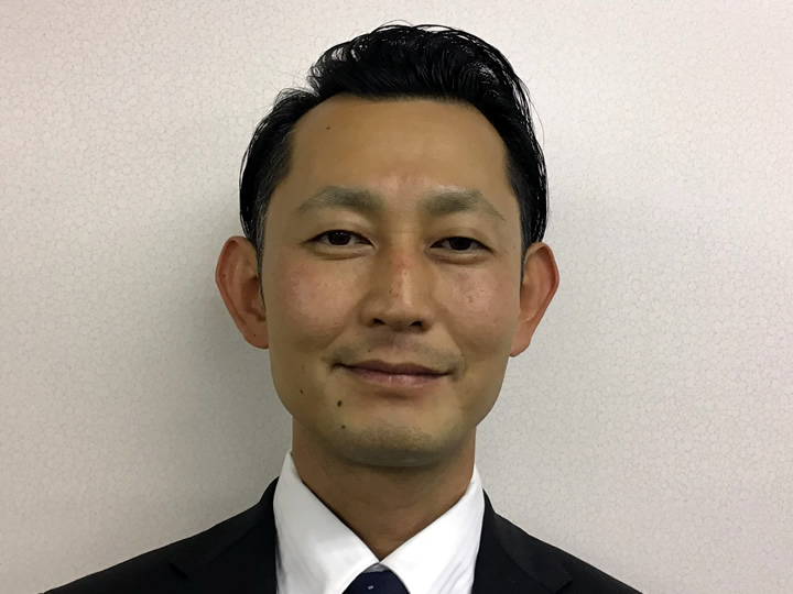 小田島正人店長